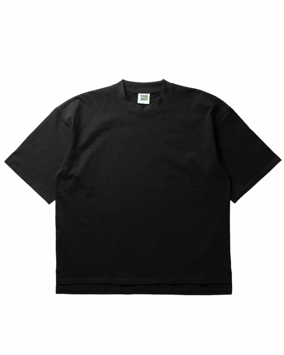 STRONG PACK TEE SHORT (BLACK) XS