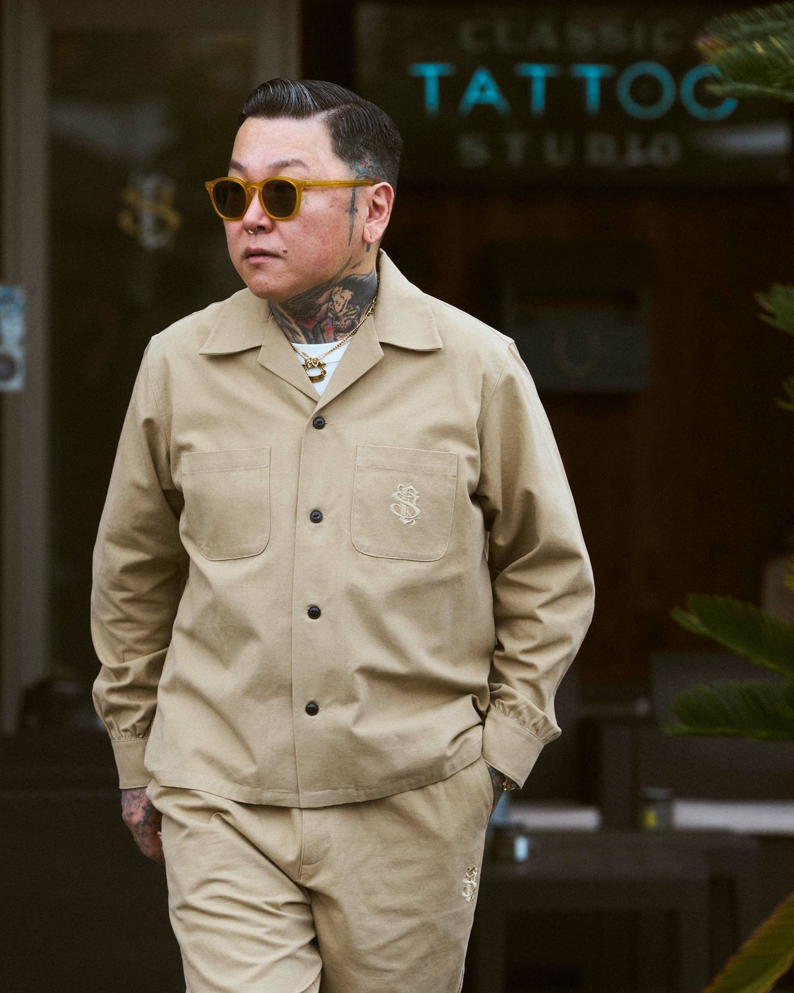Classic clothing