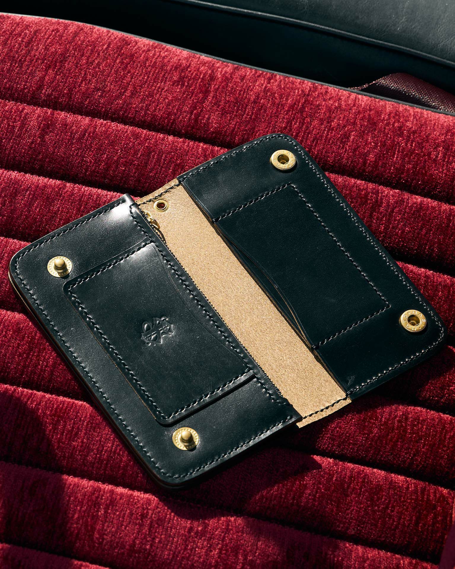 OG Wild Tracker Wallet | Classic clothing