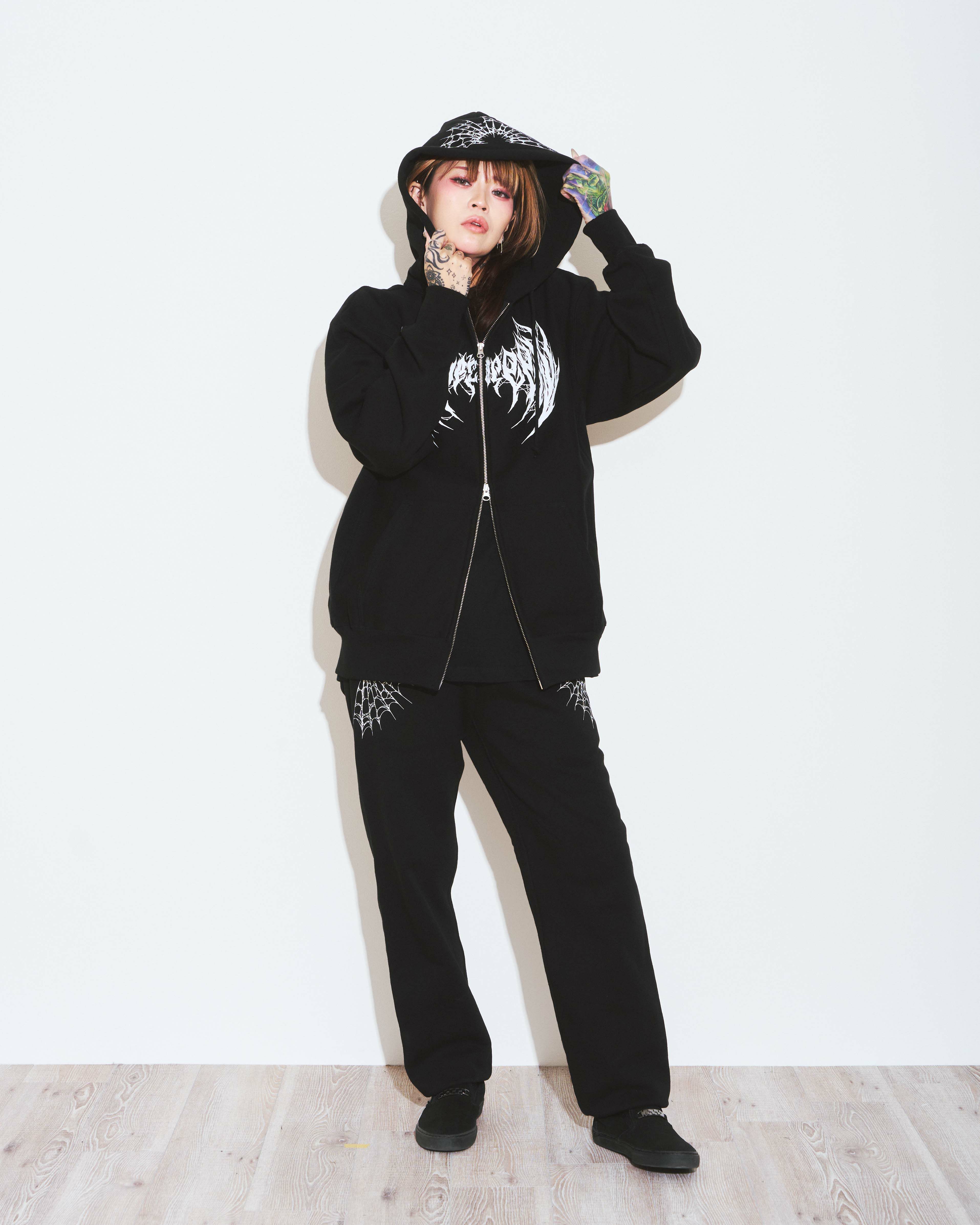 SG MORPH Zip Hoodie（Black） | Classic clothing