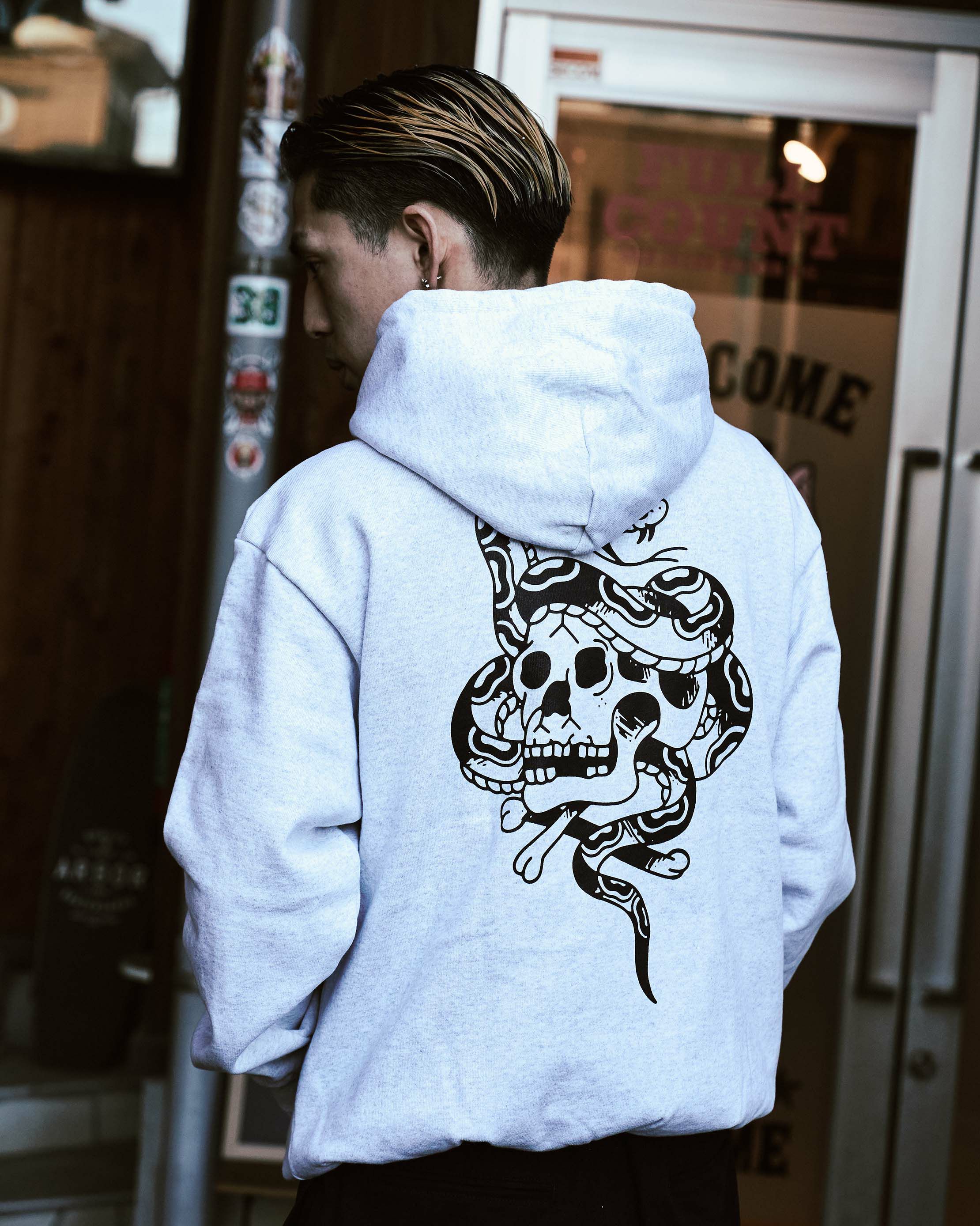 2COLOR】Skull snake Hoodie | Classic clothing